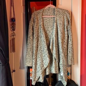 Women’s H&M Ivory Wool Blend Waterfall Sweater